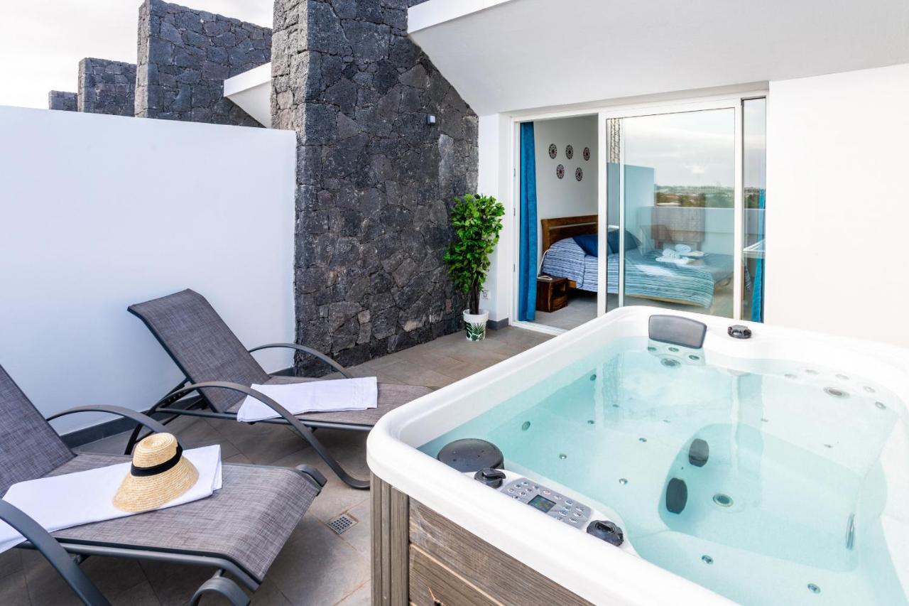 Monterey House Playa Blanca Villa Playa Blanca  Eksteriør bilde